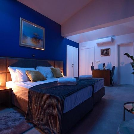 Xboutique Rooms Marinac Шибеник Экстерьер фото